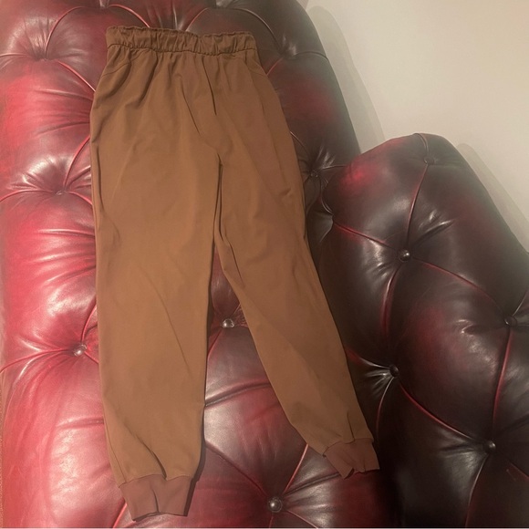 Lululemon Stretch High Rise Jogger - Picture 3 of 3